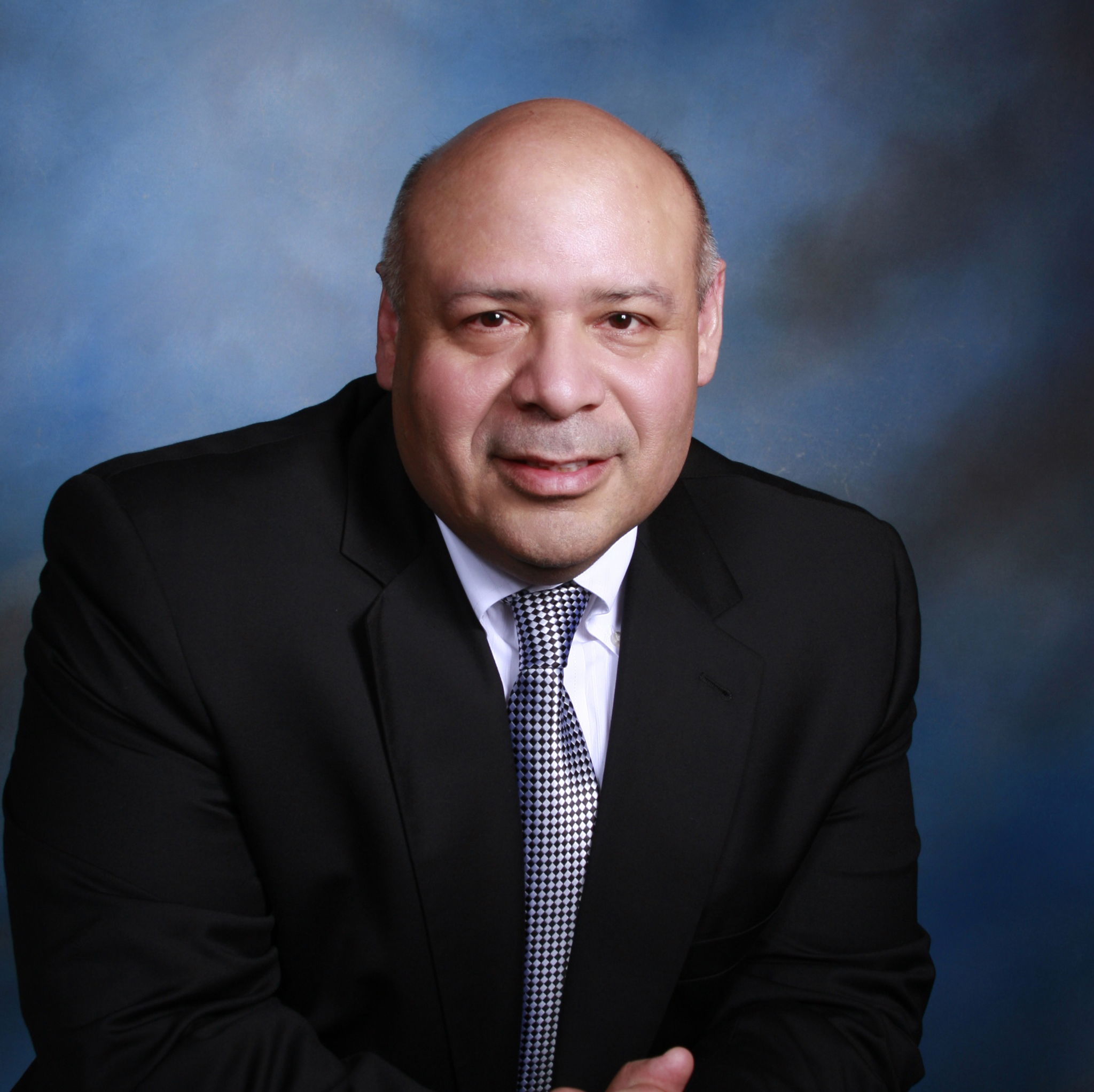Dr. Carlos Porter, MD, FAAFP, Family Practitioner | Adult Medicine