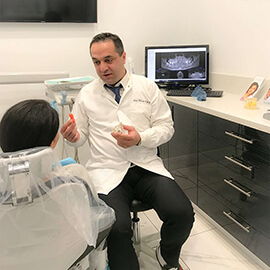 Dr Andre Eliasian, Denturist
