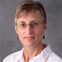 Dr. Ellen R. Kolarik MD, Ophthalmologist