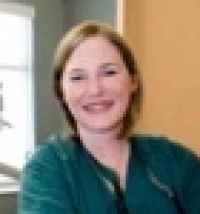 Dr. Susan L Bracker DDS, Dentist
