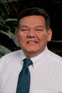 Dr. David E Garza M.D.