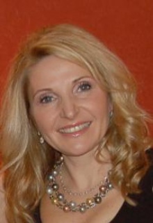 Dr. Roxana G. Kline  MD