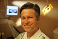 Dr. Andrew C Woelfle D.D.S., Dentist