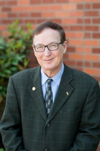 Dr. James W Pritchett MD, Orthopedist
