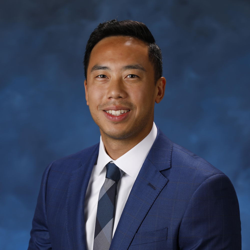 Dr. Dean Wang MD, Orthopedist | Adult Reconstructive Orthopaedic Surgery