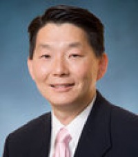 Dr. Ray  Lin M.D.