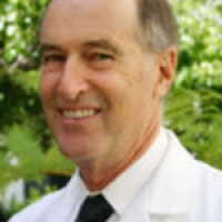 Dr. Stuart R Winthrop M.D., Ophthalmologist