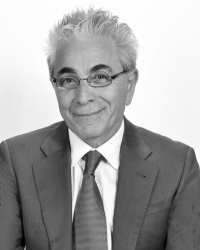 Dr. Farshad  Agahi M.D.