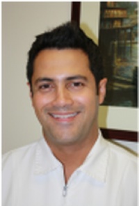 Dr. Alejandro  Echeverry DDS