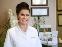 Dr. Norma Vazquez D.D.S., Dentist