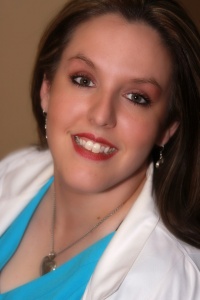 Dr. Lauren Leigh Baker D.C., Chiropractor