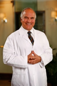 Dr. Carmine L Morreale D.M.D., Dentist