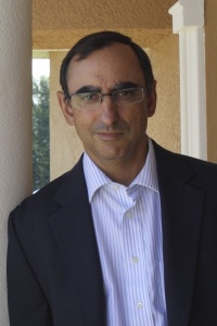 Dr. Paul Ramon Albear MD, Plastic Surgeon