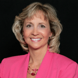 Mrs. Kelley Helmendach, DC, Chiropractor