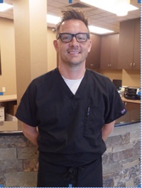 Dr. Brian Robert Toth DDS, Dentist