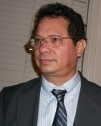 Dr. Carlos Roberto Chong D.D.S