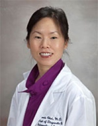 Dr. Tracy Uyentrang Nguyen-oghalai MD, Rheumatologist