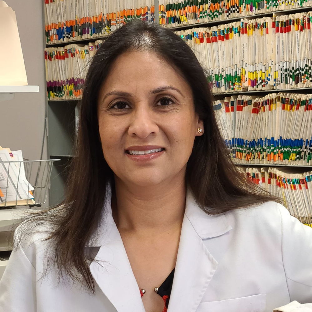 Dr. Charu  Aggarwal DDS