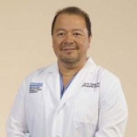 Dr. Ray R Valdez MD, Orthopedist