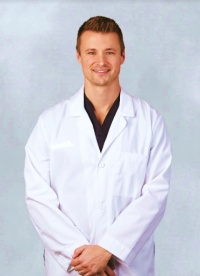 Dr. Daniel  Straka M.D.