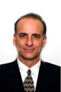 Dr. Jose C Picazo DC