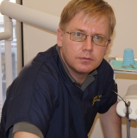 Dr. Vitaliy  Valyuk DDS