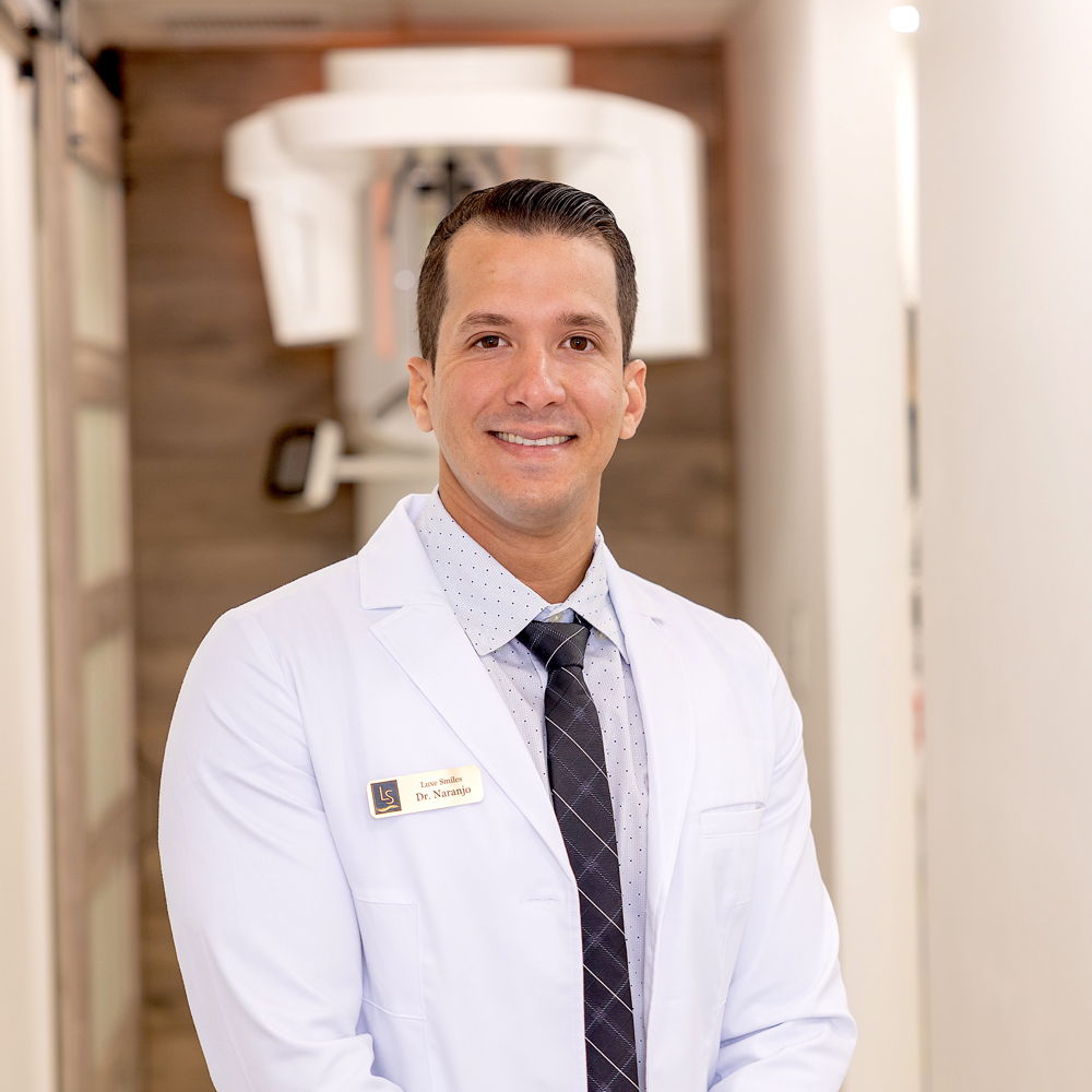 Dr. Oscar Naranjo, DMD, Dentist