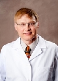 Dr. Richard J Torricelli M.D., Internist