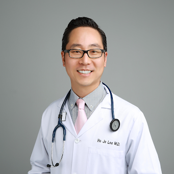 Dr. Ho je Lee MD, Sports Medicine Specialist