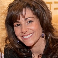 Dr. Laura H Weidenfeld MD