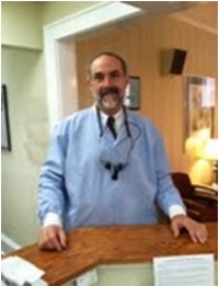 Dr. Robert Douglas Ross DDS