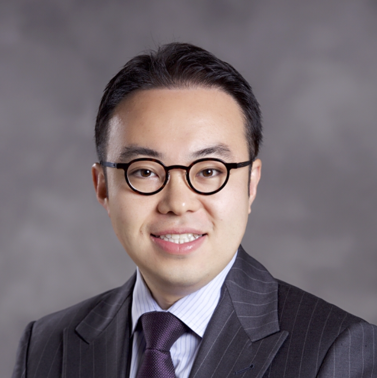 Dr. Dr. Chan Cheong, Dentist