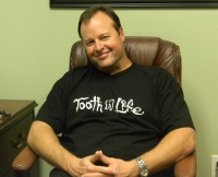 Dr. Derek Heath Wall DDS, Dentist