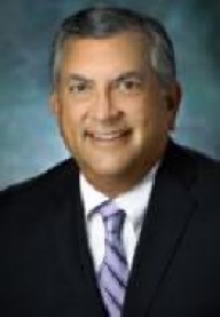 Dr. William L Gonzalez MD, Ophthalmologist