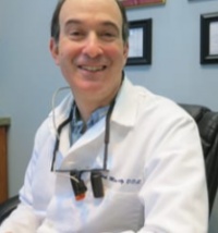 Dr. Mark L Moskowitz DDS